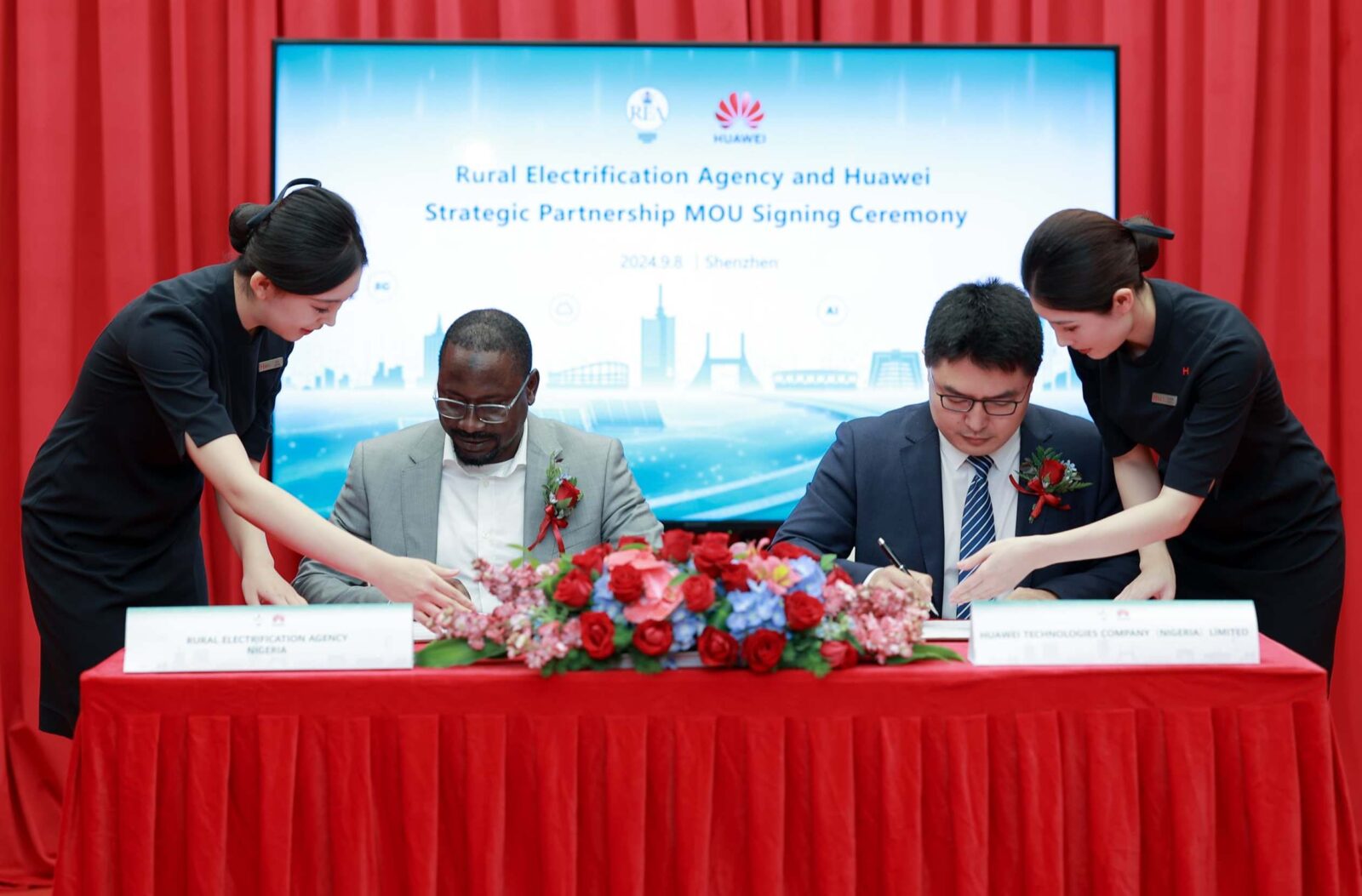 Image de la cérémonie de signature d'accord entra le nigeria et la chine pour un centre de formation