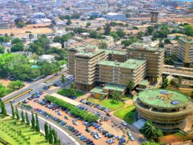 image de ville du togo pour le projet solaire de 62 MW au Togo