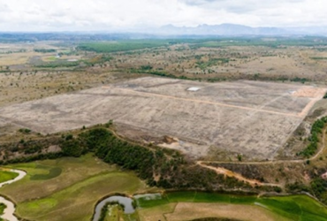 Vue arienne du site de la future centrale solaire pour Madagascar solaire