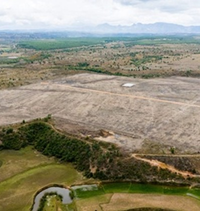 Vue arienne du site de la future centrale solaire pour Madagascar solaire