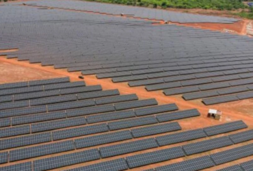 image de centrale solaire pour le financial close solaire au cote d'ivoire
