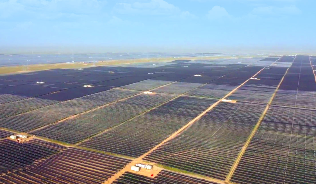 image aerienne de giga-solar park