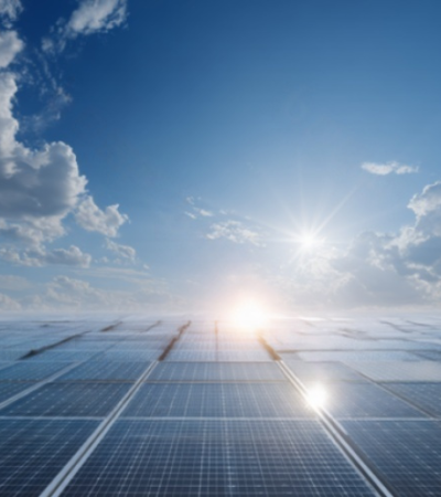 image de panneaux photovoltaiqe. fin de la TVA export chinoise