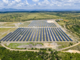 image aérienne de la centrale solaire de Moramanga au Madagascar