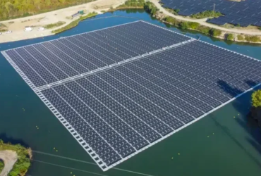 projet solaire flottant