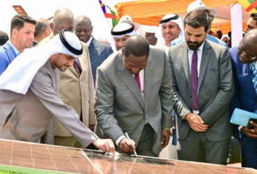 inauguration de la centrale solaire Sakai 2