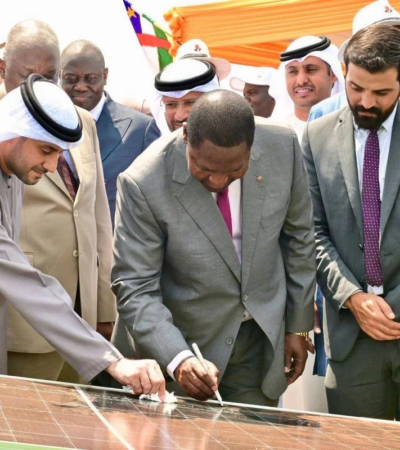 inauguration de la centrale solaire Sakai 2
