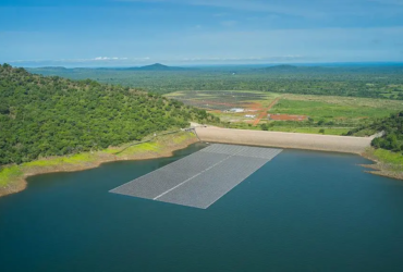 image du barrage de BUI qui permet d'augmenter la capacité solaire du pays